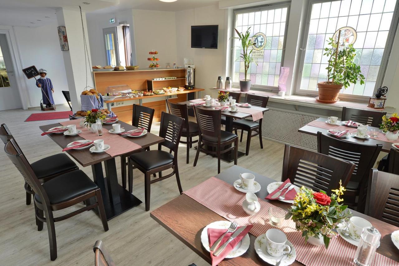 Ruhrpottpension Am Stoeter วิทเทน ภายนอก รูปภาพ